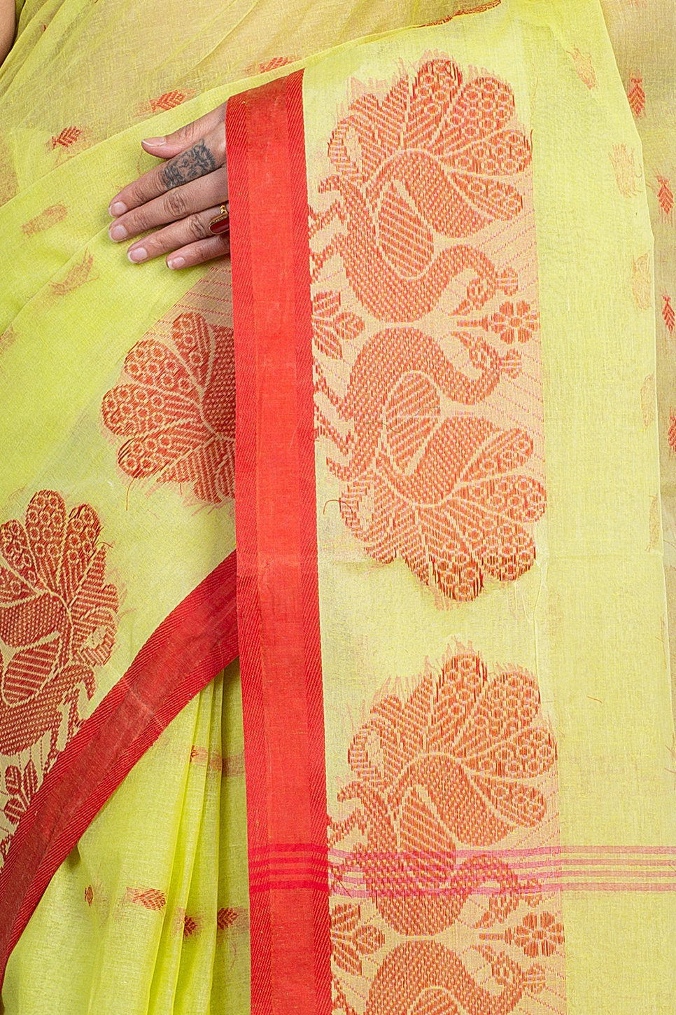 Light Green Pure Cotton MOYUR PAR Tant Saree (900)
